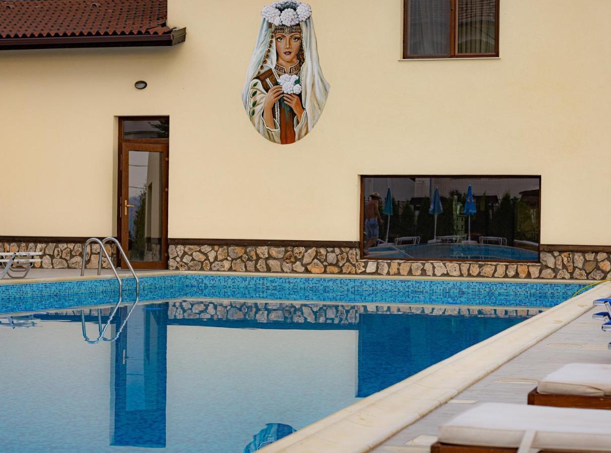Eco Hotel Momata Kolarovo Extérieur photo