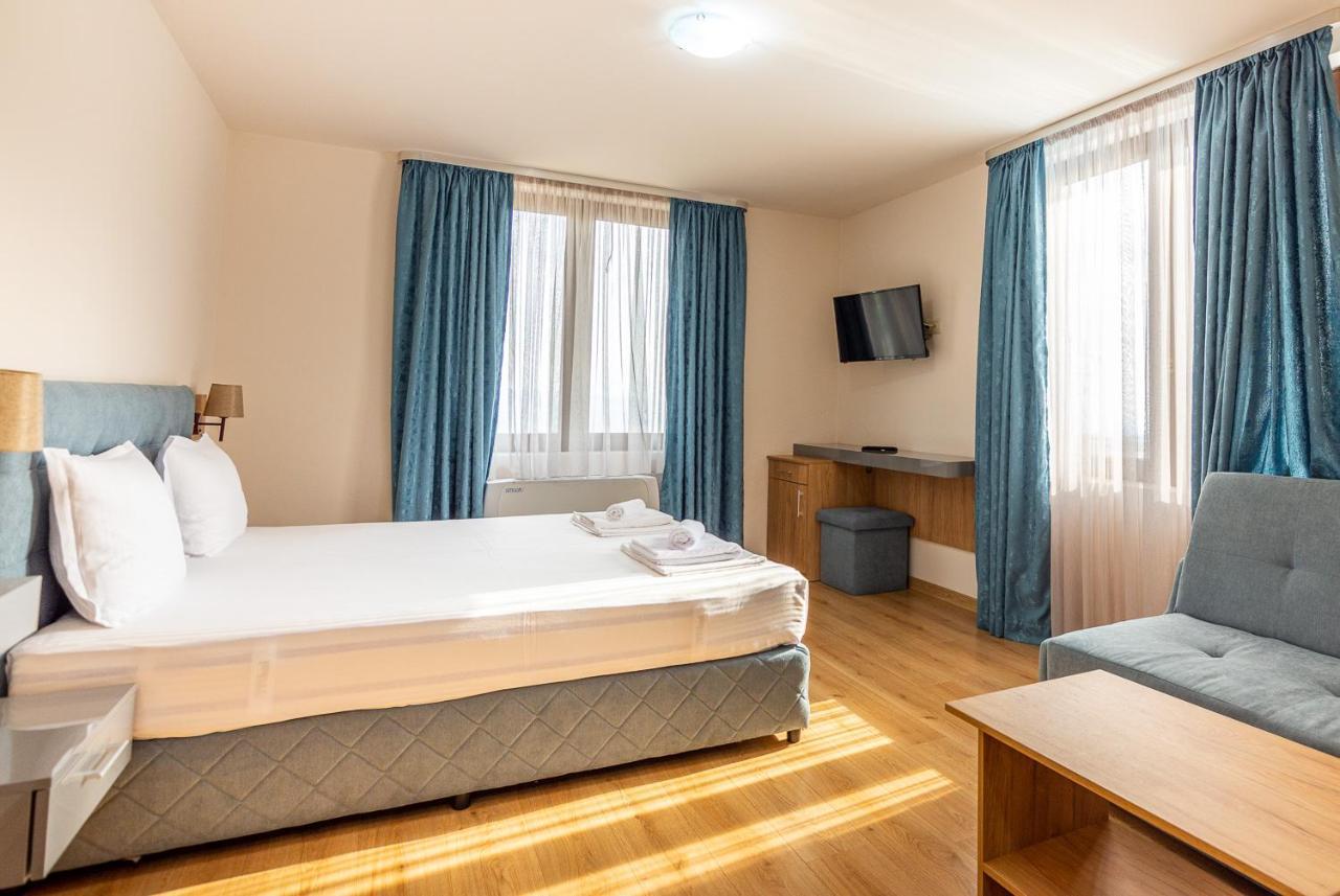 Eco Hotel Momata Kolarovo Extérieur photo